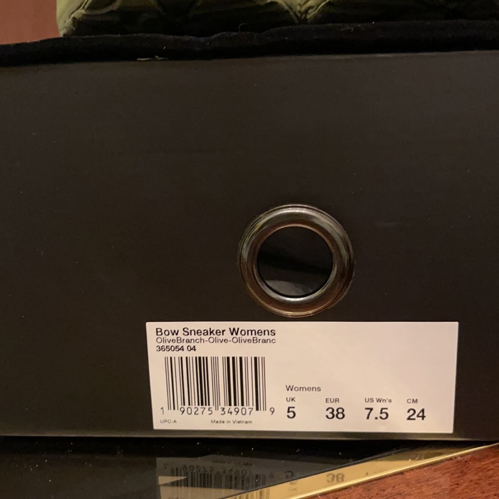 Puma by Rihanna still in great condition see pics. - Picture 2 of 11